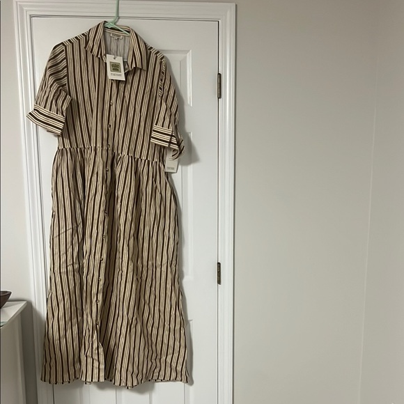 parterre Dresses & Skirts - Parterre Owen Dress in Brown Remy Stripe Button-Up Maxi Dress, Parterre, pockets